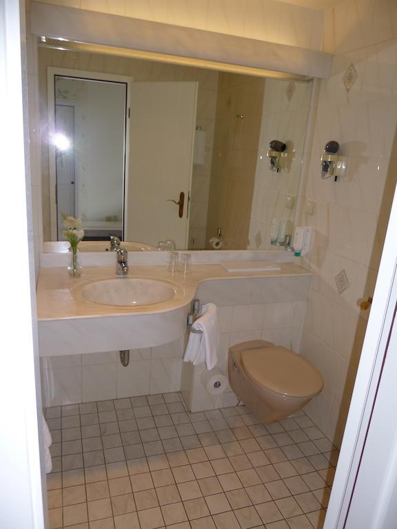 Hotel Adler Greifswald Dış mekan fotoğraf